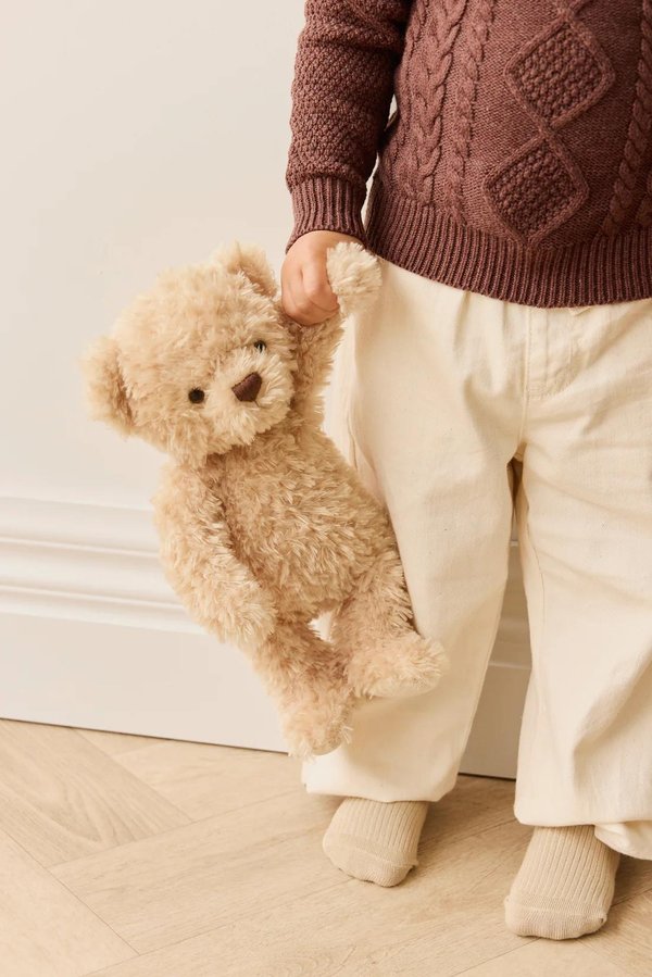 Snuggle Bunnies - Arthur the Bear