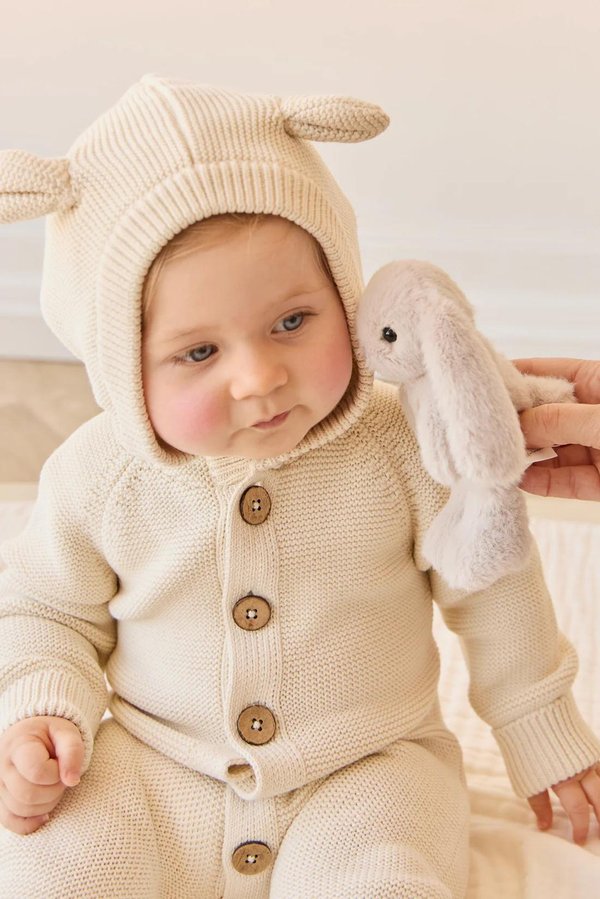 Snuggle Bunnies - Little Penelope