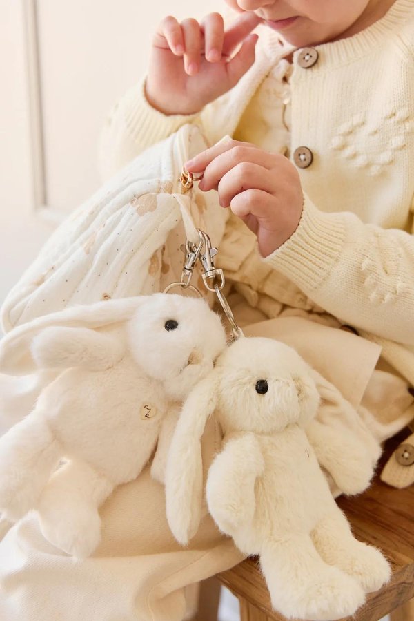 Snuggle Bunnies - Penelope Keyring