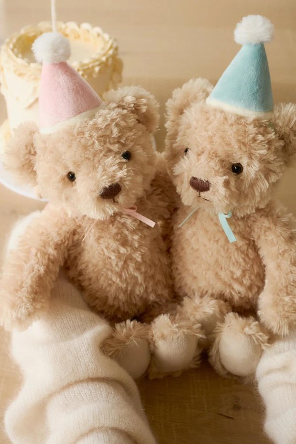 Snuggle Bunnies - Birthday Arthur