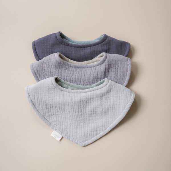 Reversible Dribble Bib Set
