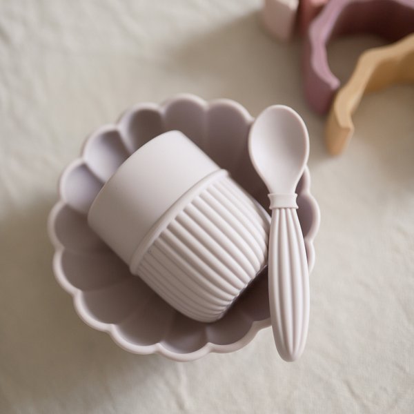 Kiku Silicone Dinnerware Set
