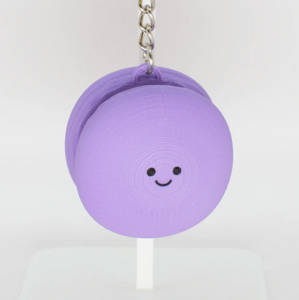 Small Clicker Smiley Macaron