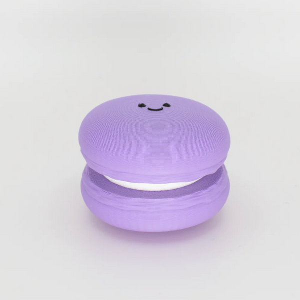 Small Clicker Smiley Macaron